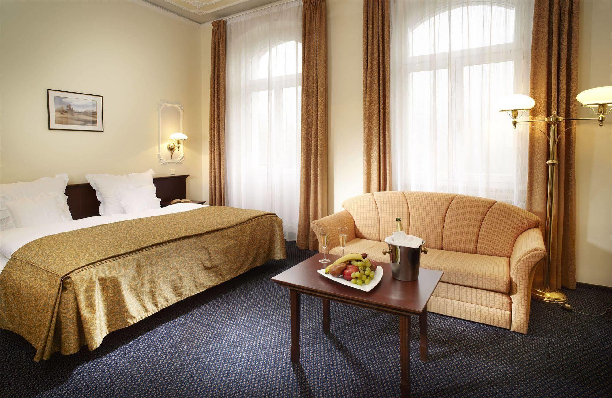 Hotel Excelsior Mariánské Lázně Екстериор снимка
